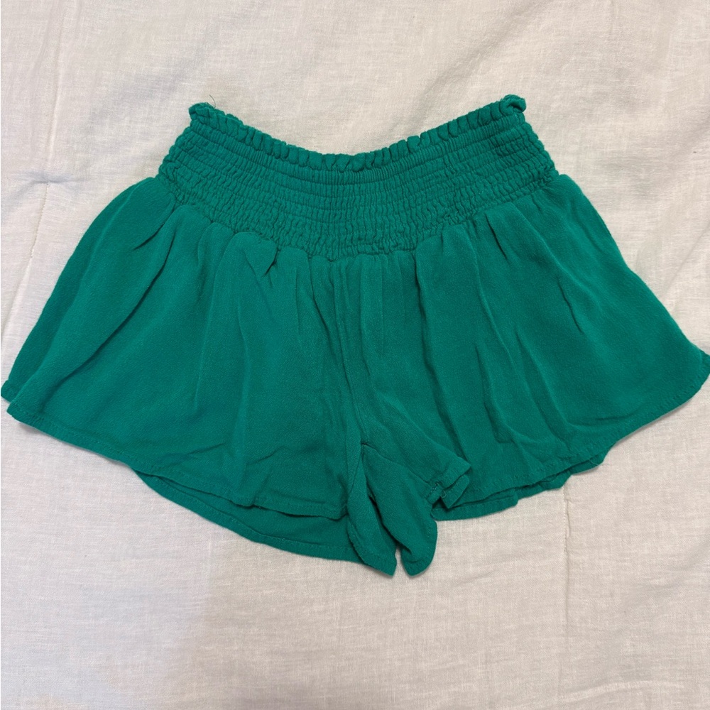 Hayden Girls Smocked Waist Kelly Green Swing Shorts